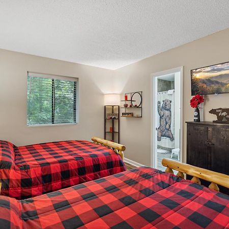 Obear Mountain Is A Newly Updated Condo In Chalet Village Of Gatlinburg! 外观 照片